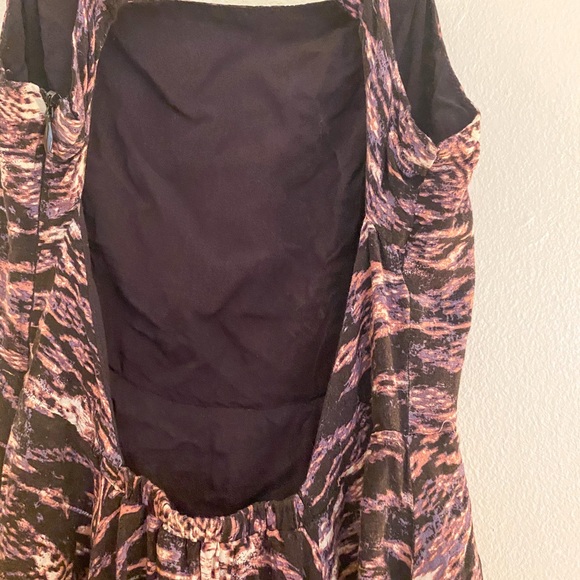 UO Purple Patterned Backless Mini Dress XS - Picture 6 of 7